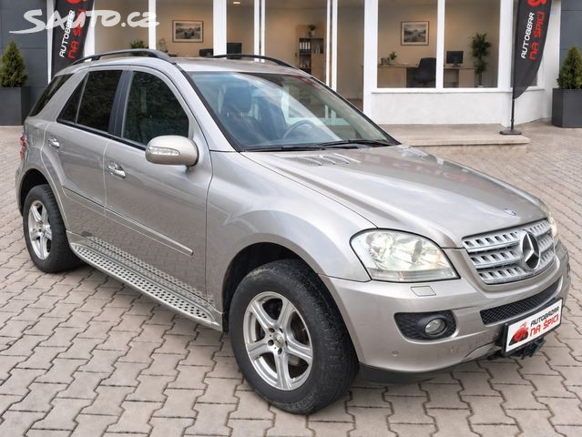 Mercedes Třída M